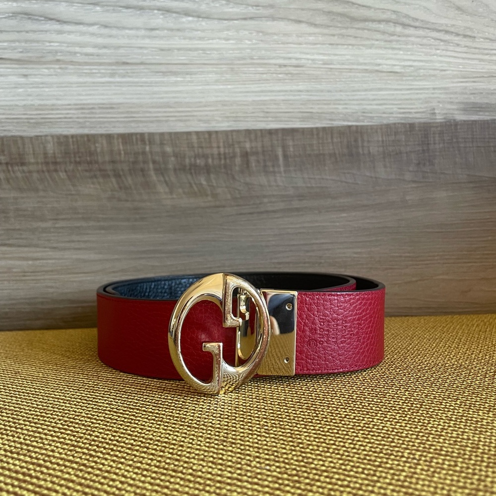 Gucci Red/Black reversible Leather Belt with Gold Buckle